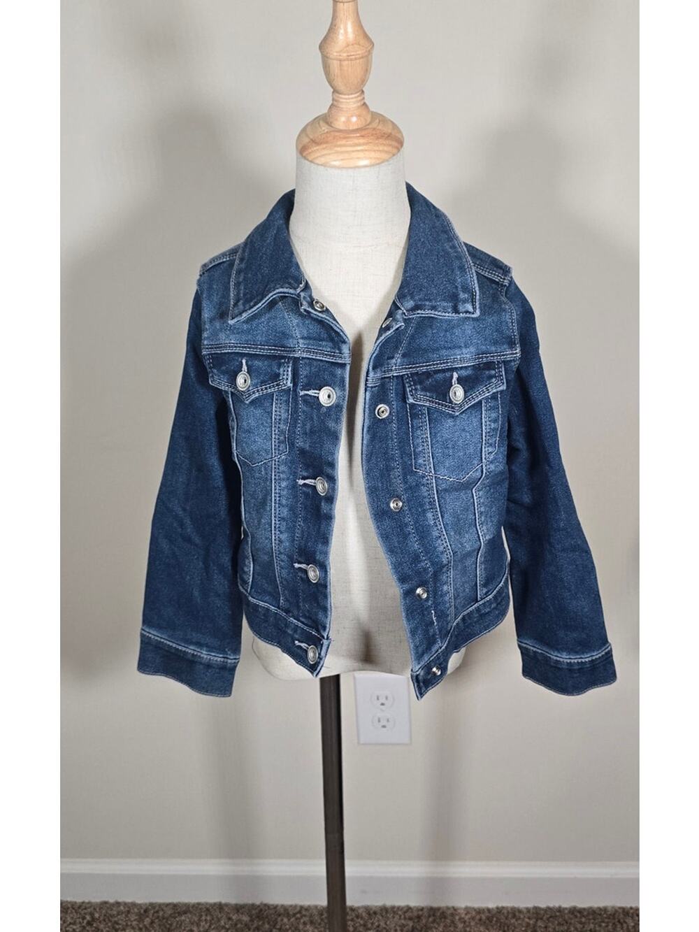 Blue Denim Jacket Girls Size 6 Squeeze - Everyday Classic